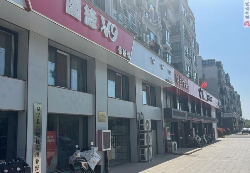 门市出售435.8万元！人流量大！